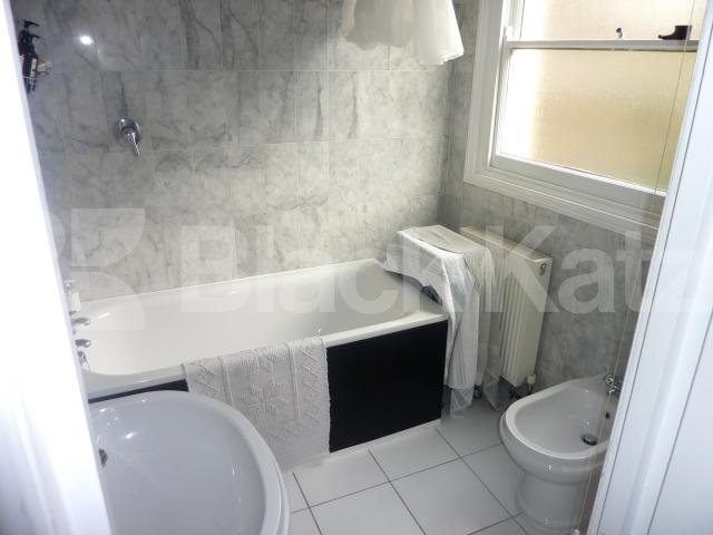 			New Instrction, 1 Bedroom, 1 bath, 1 reception Flat			 Chippenham Road, WESTBOURNE PARK